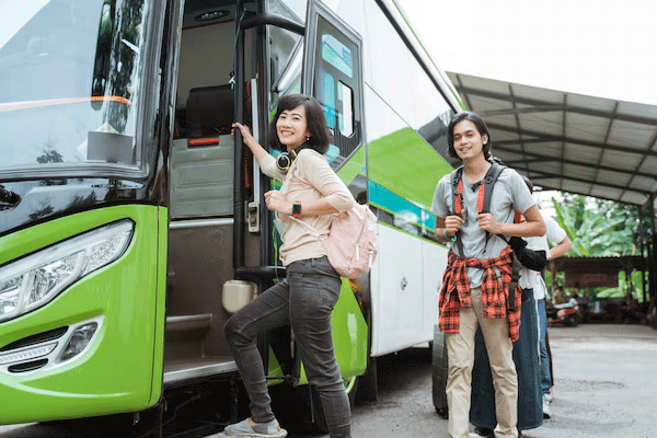 layanan-Jennaty_0002_bus-pariwisata